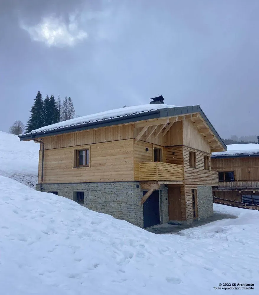 reconstruction-chalet-apres-demolition-chalet-existant-en-station-bonneville-ck-architecte (1)