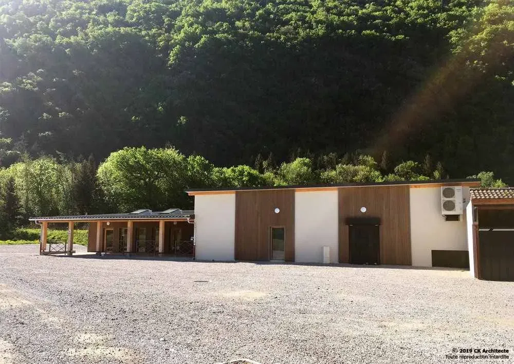 construction-dun-batiment-stand-tir-locaux-associatifs-bonneville-ck-architecte (3)