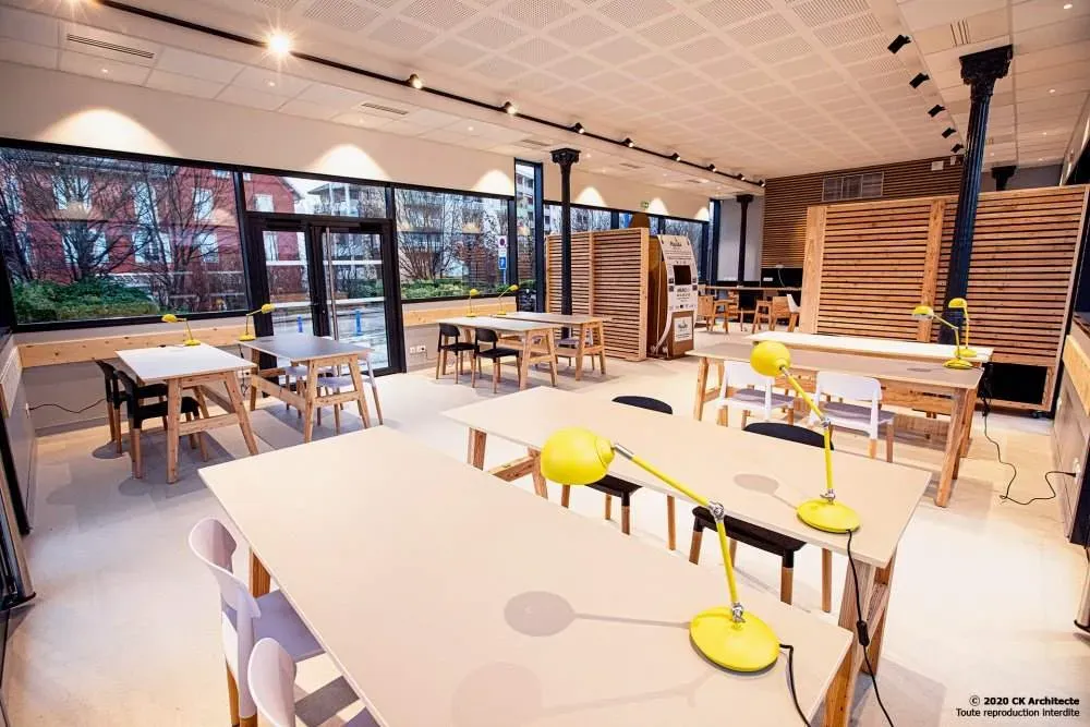 transformation-bar-soleil-en-conciergerie-roche-sur-foron-bonneville-ck-architecte (4)